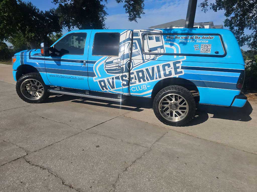 RV Service Club's branded mobile service truck in Tampa Bay